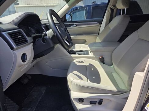 Used 2021 Volkswagen Atlas SE FWD image 5