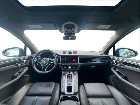 Used 2019 Porsche Macan AWD/4WD image 8