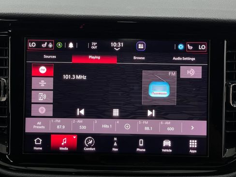 Used 2021 Dodge Durango R/T w/ Blacktop Package AWD/4WD image 23
