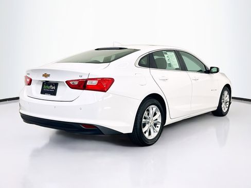 Used 2024 Chevrolet Malibu LT FWD image 9