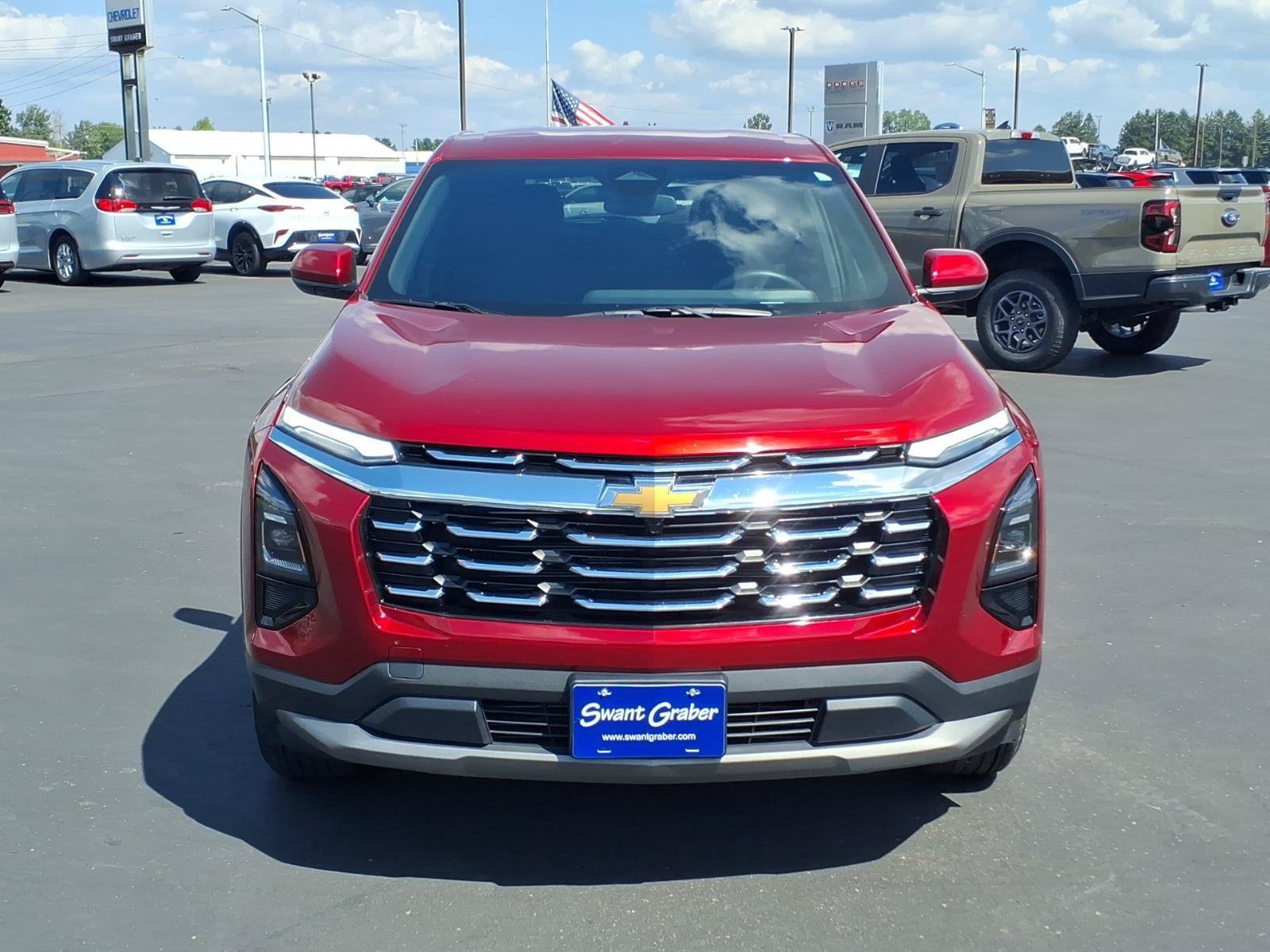 Used 2026 Chevrolet Equinox LT AWD/4WD image 9