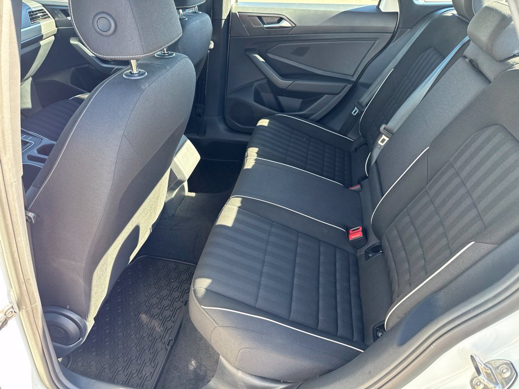 Certified 2024 Volkswagen Jetta Sport FWD image 25
