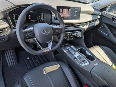 Used 2025 INFINITI QX60 Luxe w/ Cargo Package image 4