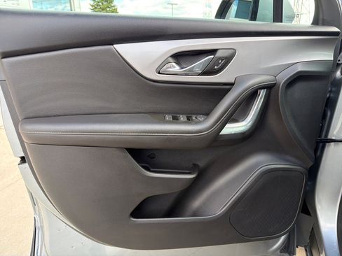 Used 2025 Chevrolet Blazer LT image 10