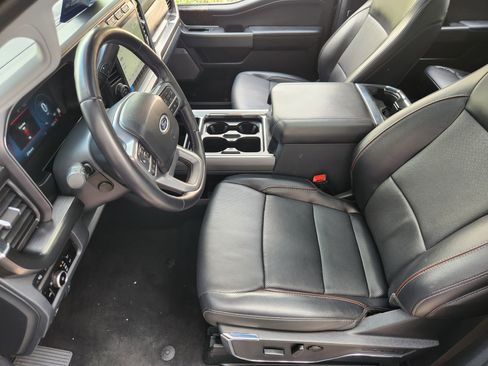 Certified 2023 Ford F250 Lariat w/ Lariat Ultimate Package image 9