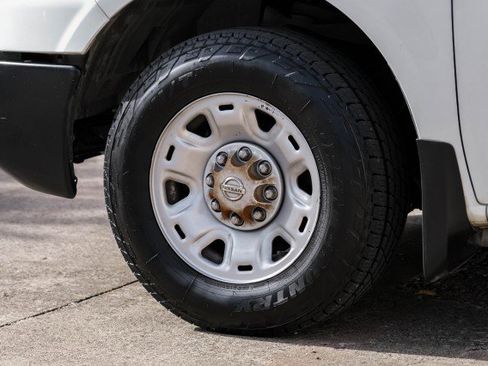 Used 2019 Nissan NV 2500 SV w/ Navigation Package image 46