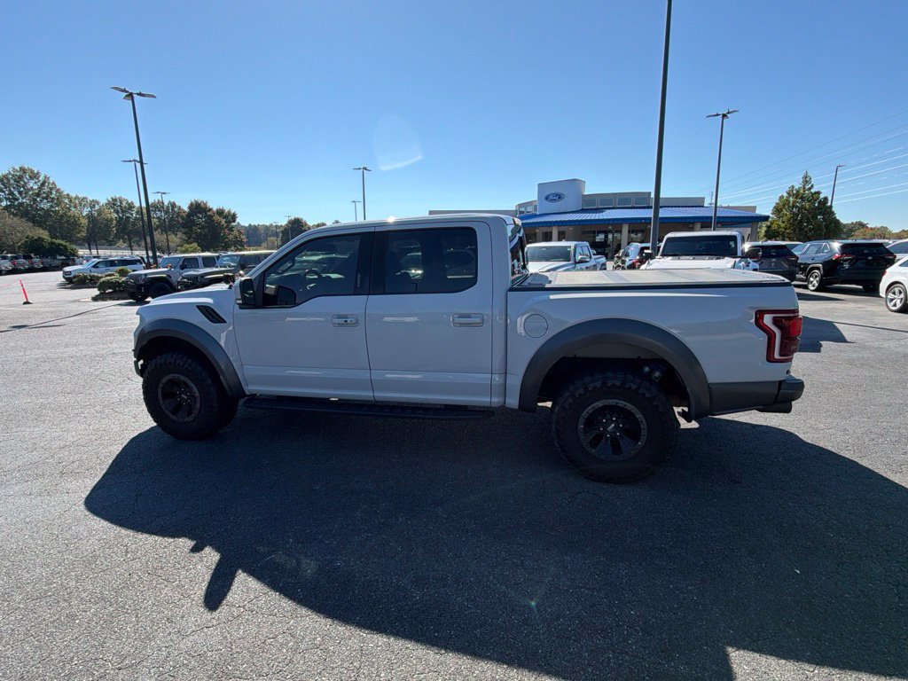 Used 2017 Ford F150 Raptor w/ Equipment Group 802A Luxury AWD/4WD image 22