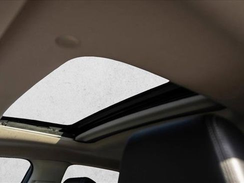 Used 2023 Honda HR-V EX-L image 21