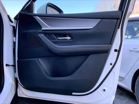 Used 2024 MAZDA CX-90 Plug-In Hybrid w/ Premium Plus image 23