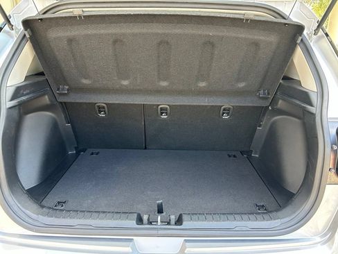 Used 2026 Hyundai Venue SEL FWD image 31