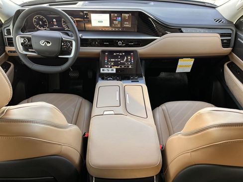 New 2026 INFINITI QX80 Luxe RWD image 9