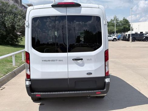 Used 2025 Ford Transit 350 XLT RWD image 5