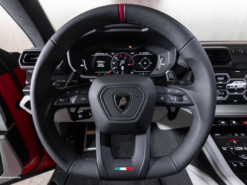 New 2025 Lamborghini Urus SE image 27