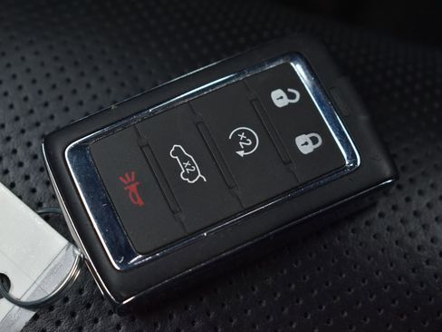 Used 2024 Jeep Grand Wagoneer L Series II w/ Quick Order Packagew 28T image 36