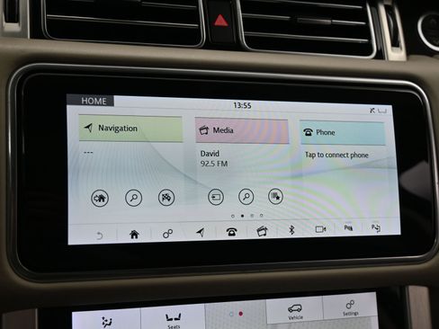 Used 2020 Land Rover Range Rover HSE image 14