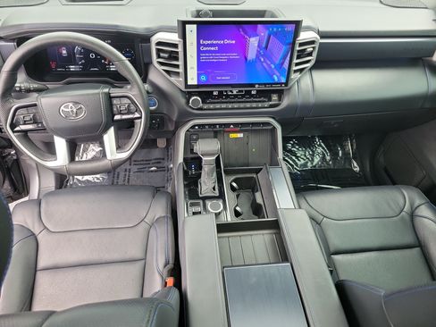 Certified 2024 Toyota Sequoia Platinum AWD/4WD image 20