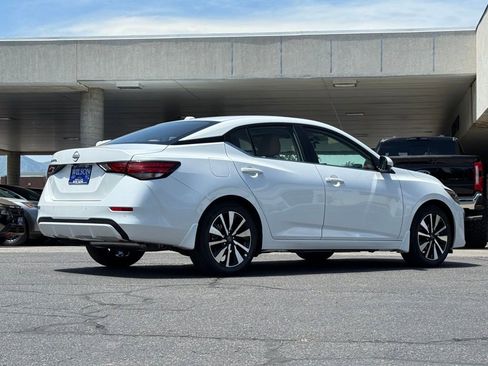 New 2025 Nissan Sentra SV w/ SV Premium Package image 5