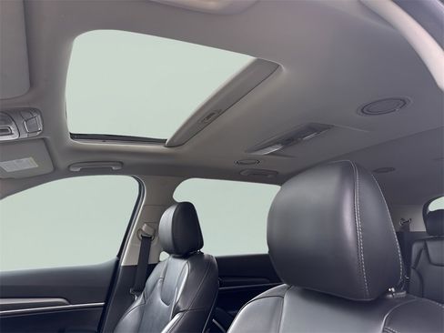 Used 2021 Kia Telluride S image 21