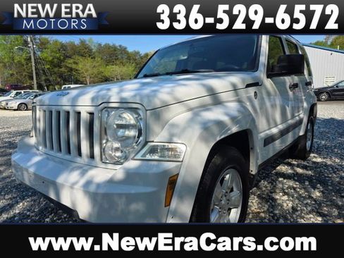 Used 2012 Jeep Liberty Sport w/ Popular Equipment Group image 1