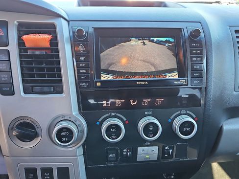 Used 2008 Toyota Sequoia Limited image 15