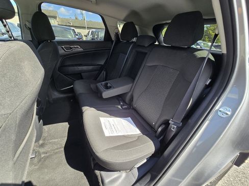 Used 2024 Kia Sportage LX image 13