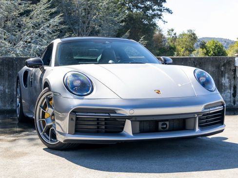 Used 2022 Porsche 911 Turbo S image 9