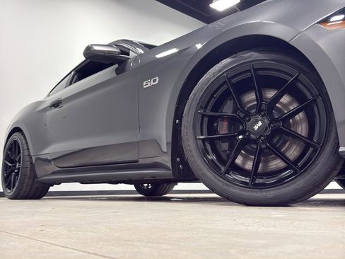 Certified 2019 Ford Mustang GT w/ Performance Package - Level 2 image 2