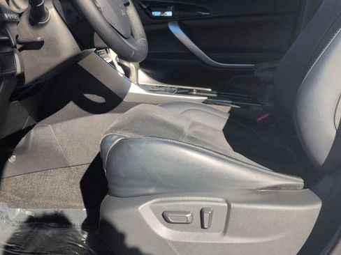 Used 2023 Mitsubishi Eclipse Cross SE image 12