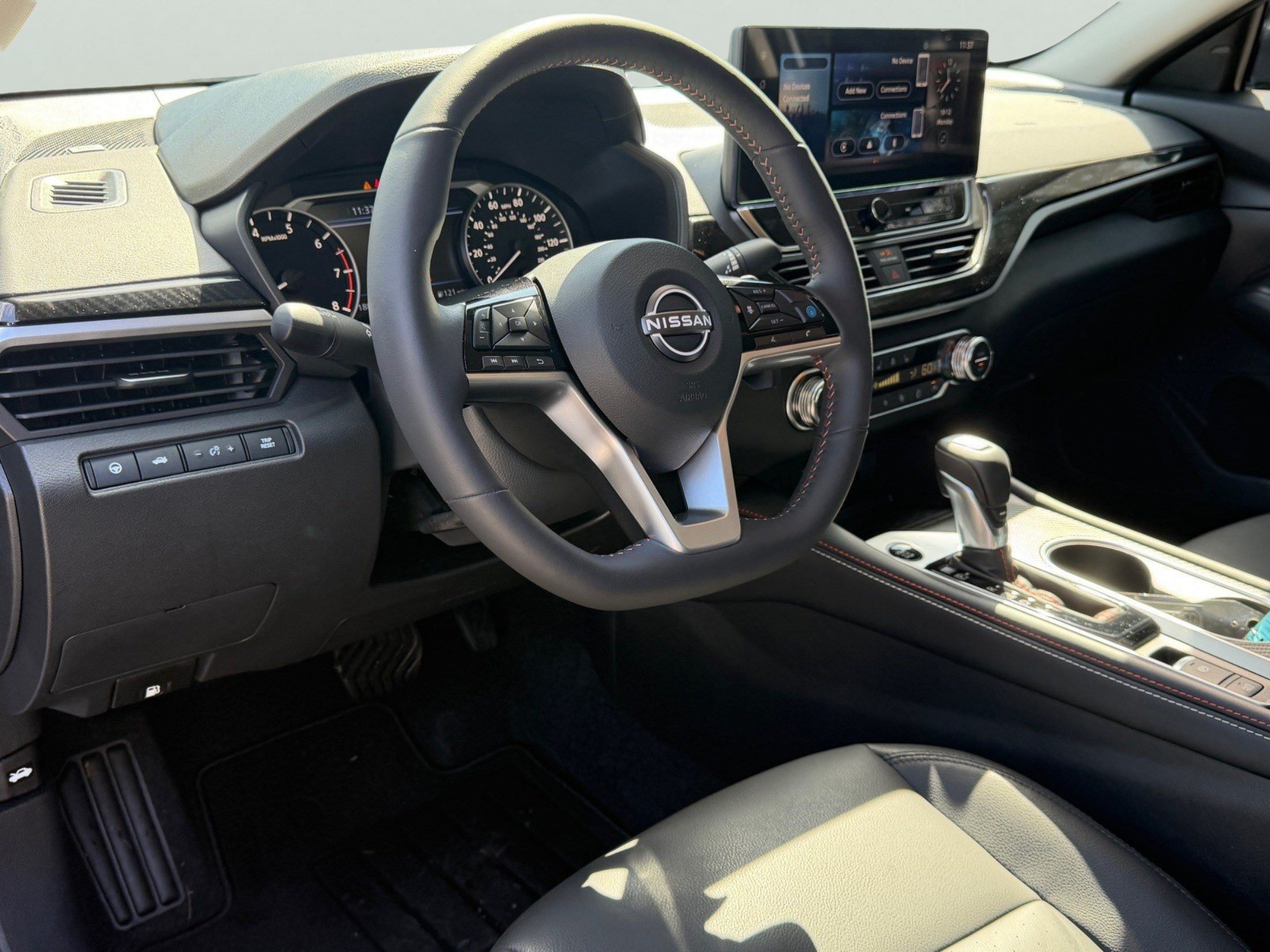 Used 2026 Nissan Altima 2.5 SR w/ SR Premium Package FWD image 14