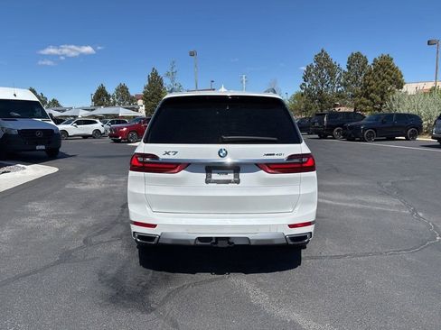 Used 2021 BMW X7 xDrive40i w/ Premium Package 2 image 4
