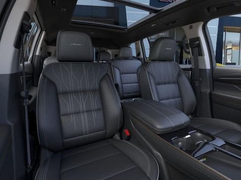 New 2026 Buick Enclave Avenir AWD/4WD image 16