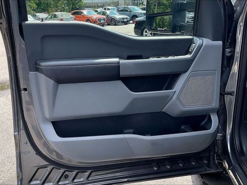 Used 2022 Ford F150 XLT w/ Trailer Tow Package AWD/4WD image 9