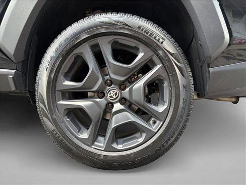 Used 2024 Toyota RAV4 Adventure AWD/4WD image 9