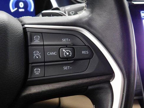 Used 2021 Jeep Grand Cherokee L Limited image 43