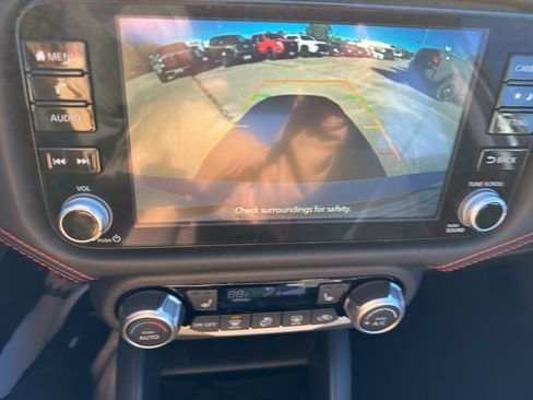 New 2025 Nissan Versa SR w/ Trunk Package image 24