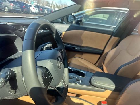 Certified 2023 Lexus RZ 450e Premium w/ Technology Package image 24