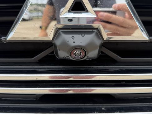 New 2026 RAM 3500 Laramie AWD/4WD image 4