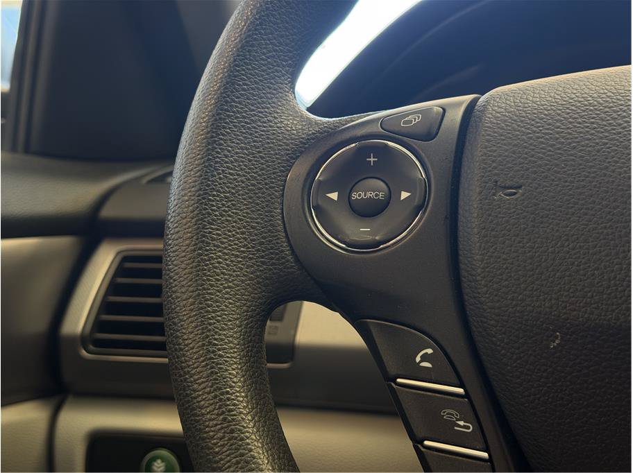 Used 2015 Honda Accord LX image 21
