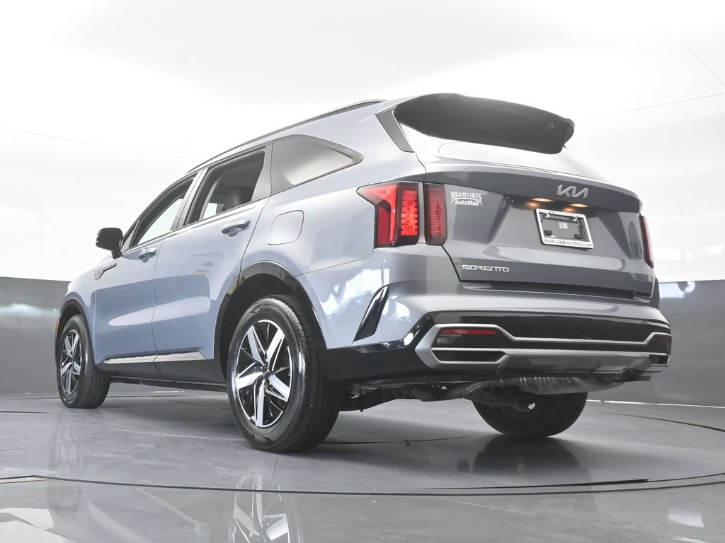 Used 2023 Kia Sorento S w/ Panoramic Sunroof Package FWD image 59