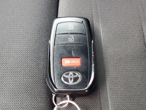 Used 2024 Toyota Tacoma TRD Sport image 33