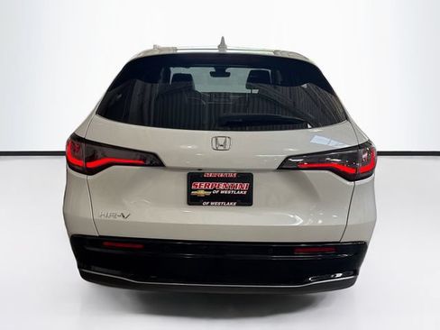 Used 2024 Honda HR-V EX-L image 7