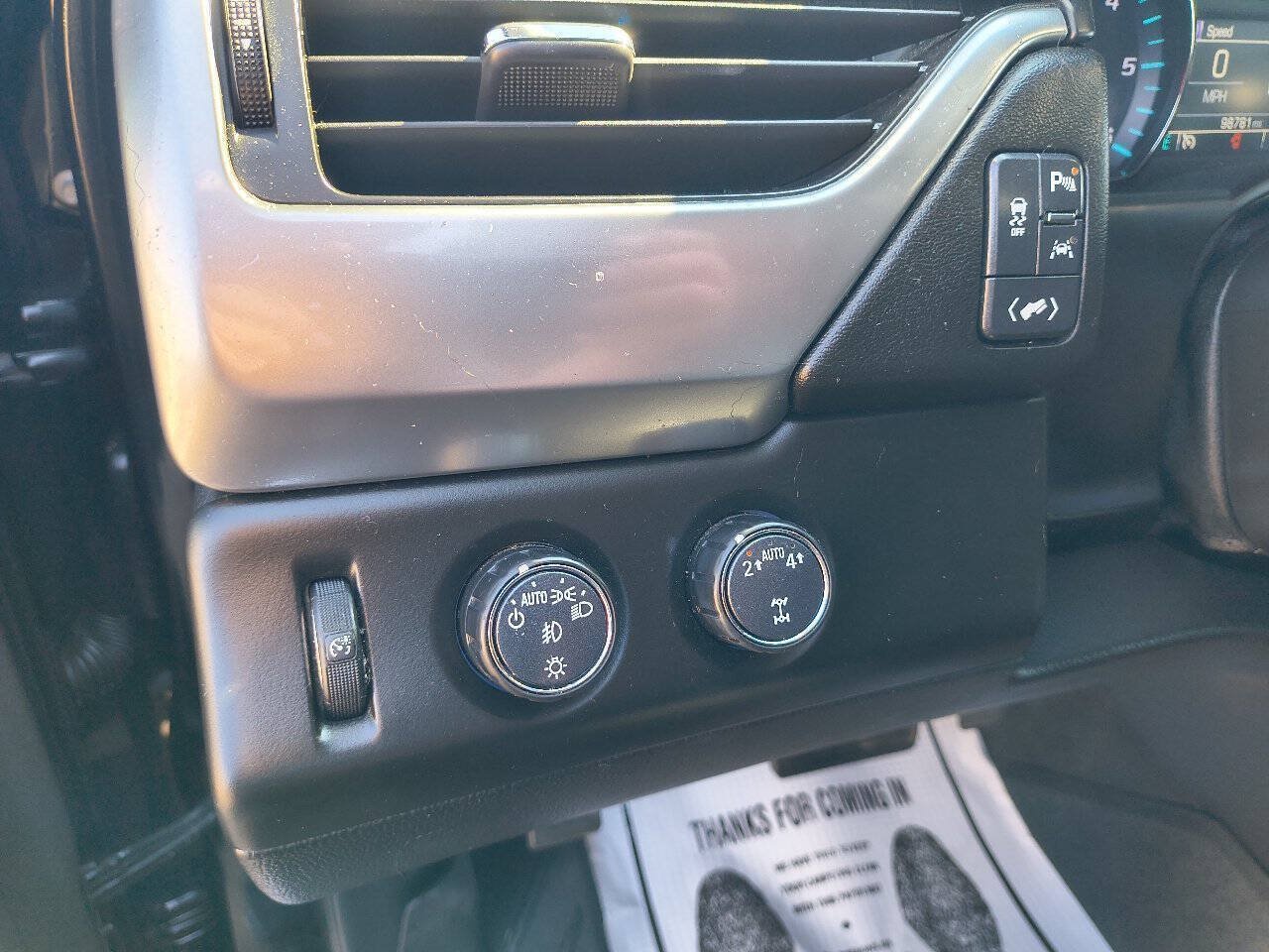 Used 2019 Chevrolet Tahoe LT AWD/4WD image 23