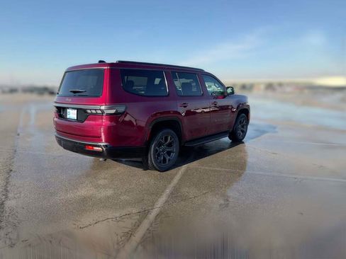 New 2026 Jeep Grand Wagoneer Limited image 12