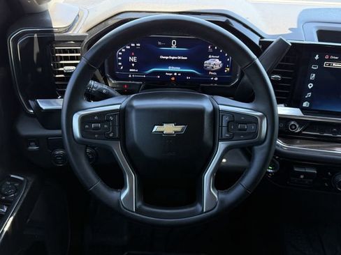 Used 2025 Chevrolet Silverado 1500 LT w/ Texas Edition Plus image 13