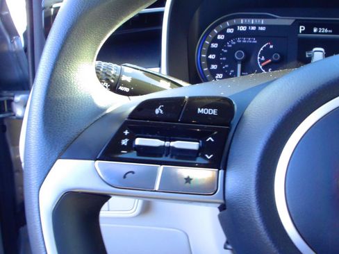 Used 2023 Hyundai Tucson SEL image 16