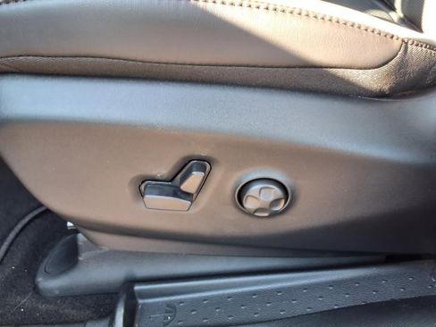 New 2026 Chrysler Pacifica Limited w/ S Appearance Package image 19