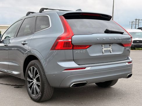 Used 2018 Volvo XC60 T5 Inscription w/ Convenience Package AWD/4WD image 3