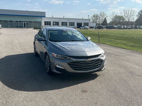 Used 2024 Chevrolet Malibu LT FWD image 8