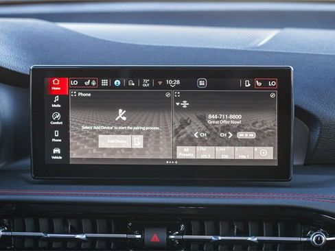 Used 2024 Dodge Hornet GT w/ GT Blacktop Package image 16