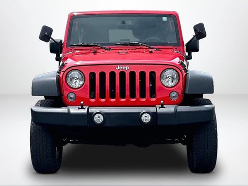 Used 2015 Jeep Wrangler Unlimited Sport AWD/4WD image 3